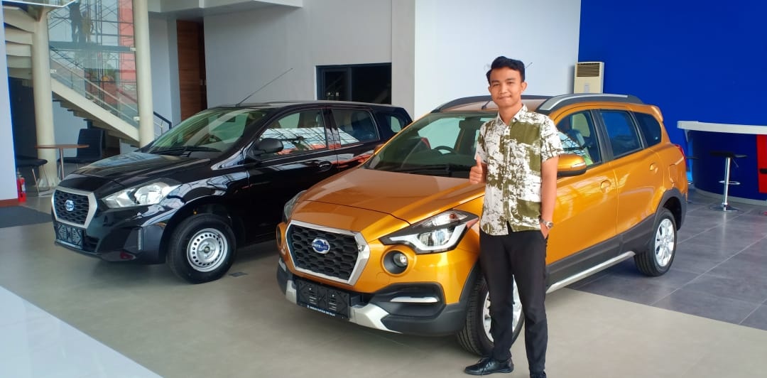 Sales Marketing Mobil Dealer Datsun Afriyanto